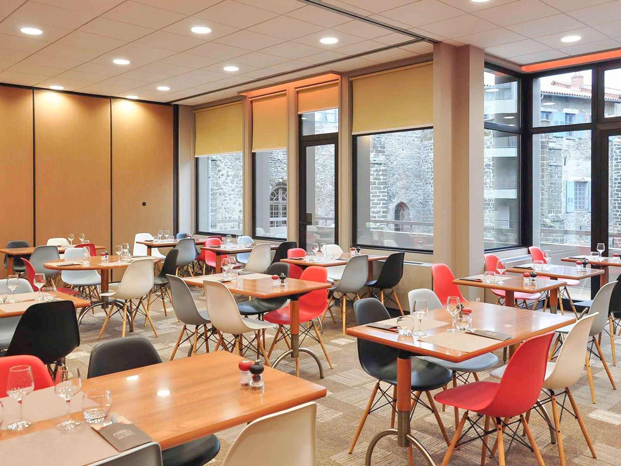 Ibis Le Puy-En-Velay Centre Hotel Bagian luar foto