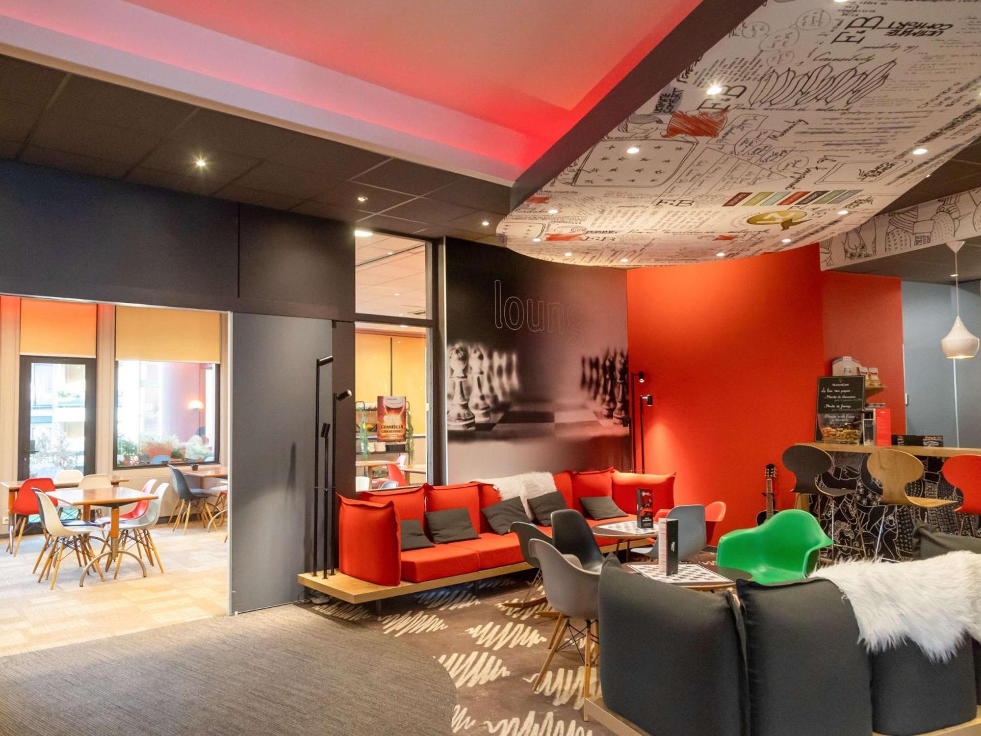 Ibis Le Puy-En-Velay Centre Hotel Bagian luar foto